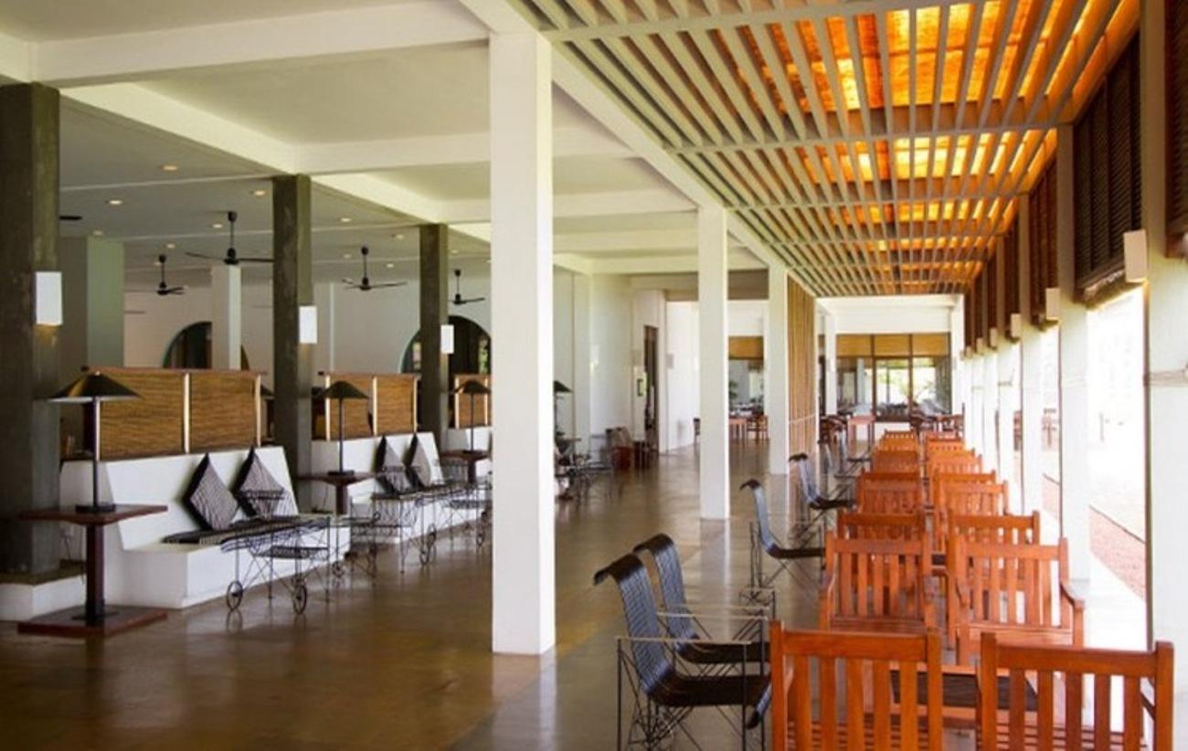 The Blue Water - Geoffrey Bawa Heritage - City Resort Hotel Wadduwa Extérieur photo